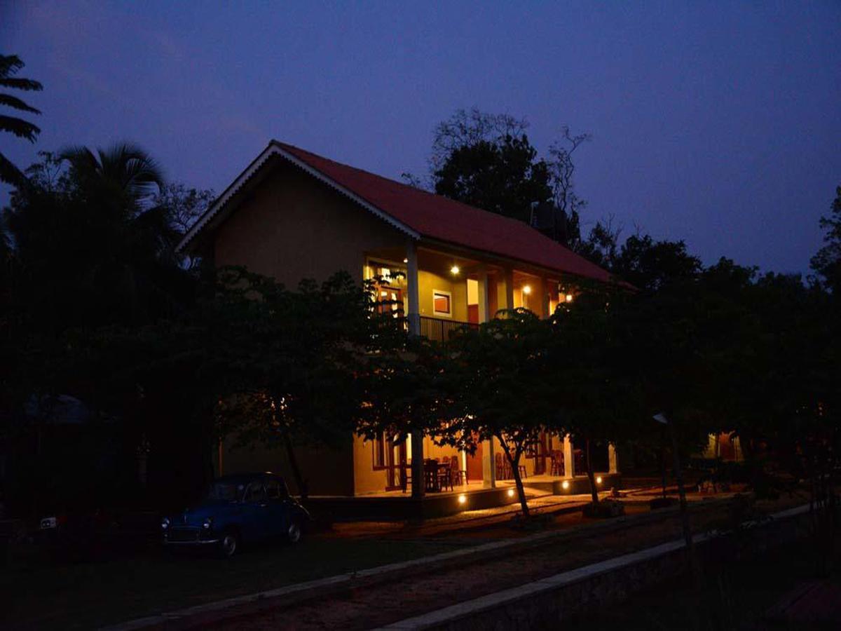 Castle Rock Sigiriya Kibissa Exterior foto